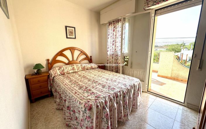 Image No.12-4 Bed House for sale