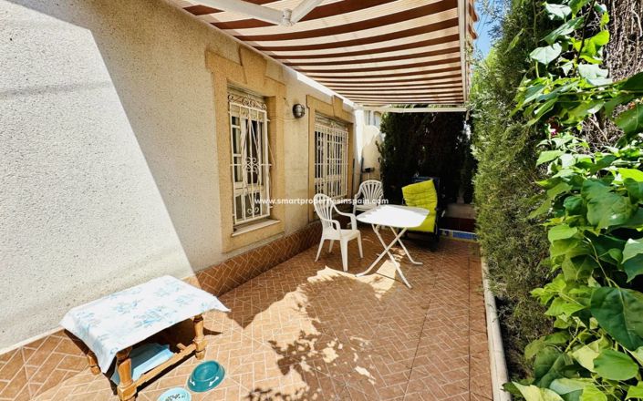 Image No.20-4 Bed House for sale