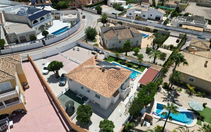 Image No.48-5 Bed Villa for sale