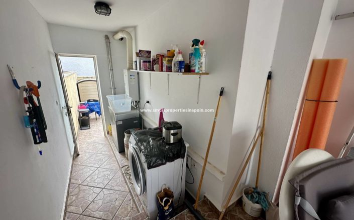 Image No.25-2 Bed Villa for sale