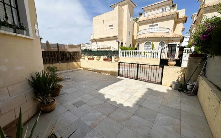 Image No.23-3 Bed Villa for sale