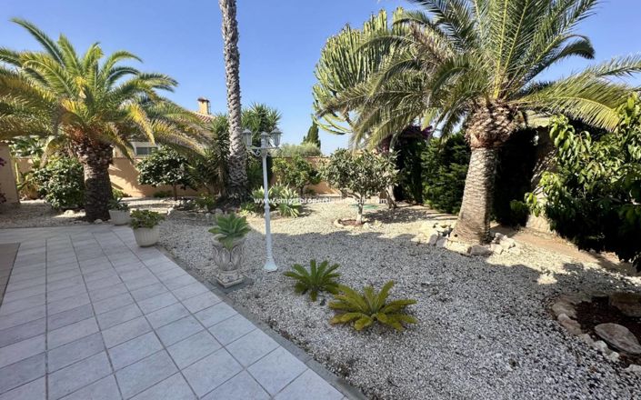 Image No.31-6 Bed Villa for sale