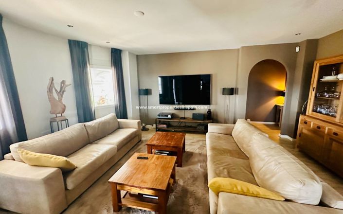 Image No.10-5 Bed Villa for sale