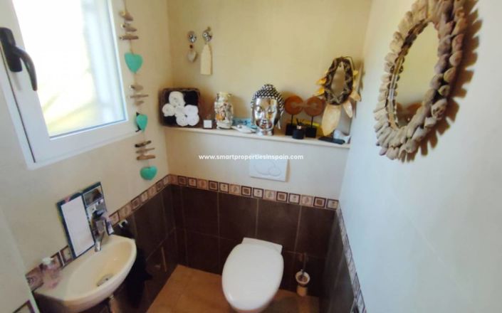 Image No.19-5 Bed Villa for sale