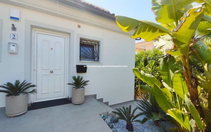 Image No.26-5 Bed Villa for sale