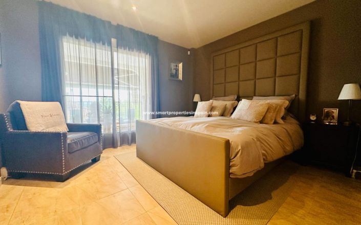 Image No.24-5 Bed Villa for sale