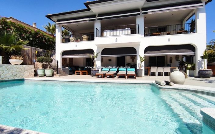 Image No.44-5 Bed Villa for sale