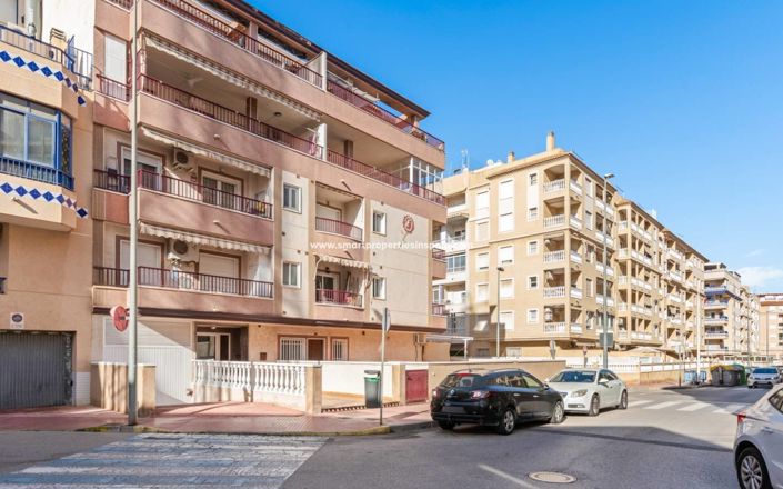 Image No.1-2 Bed Apartment for sale