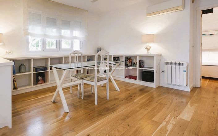 Image No.14-5 Bed Villa for sale