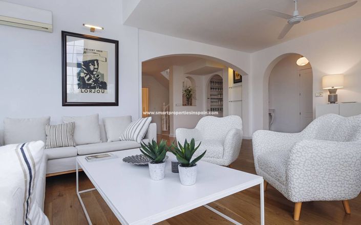 Image No.15-5 Bed Villa for sale