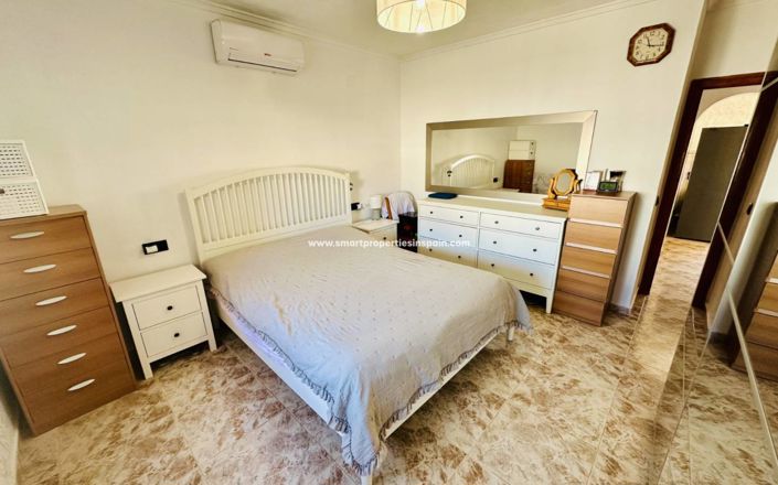 Image No.12-3 Bed Villa for sale