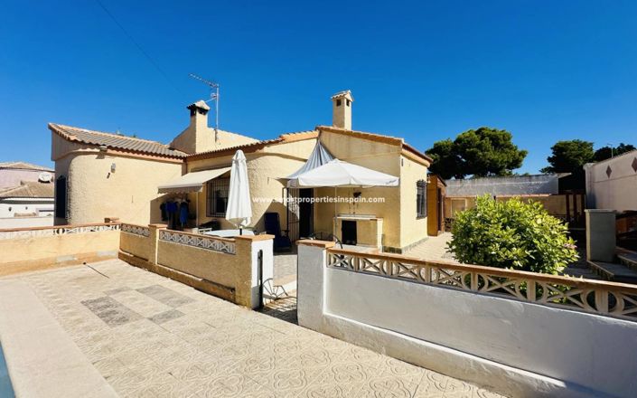 Image No.32-3 Bed Villa for sale