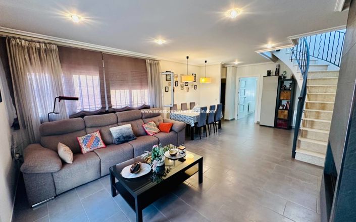 Image No.13-3 Bed Villa for sale