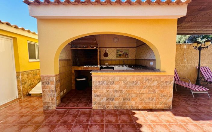 Image No.33-3 Bed Villa for sale