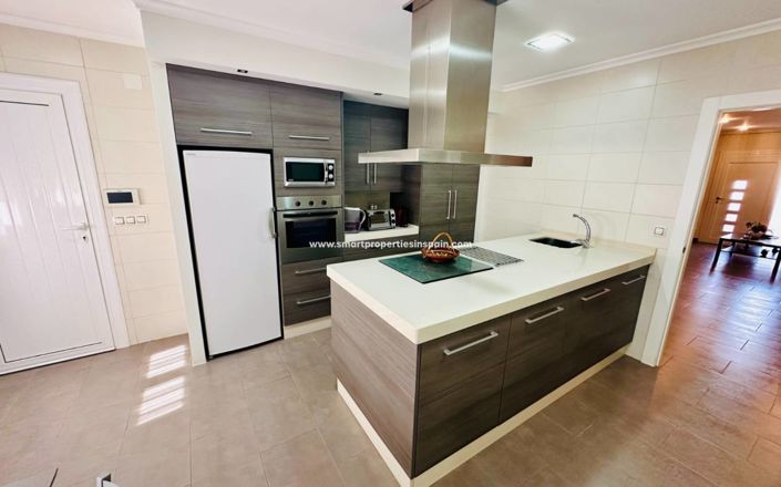 Image No.6-3 Bed Villa for sale