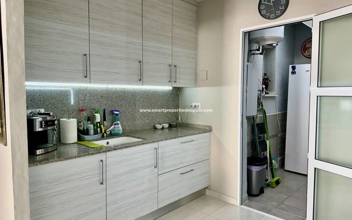 Image No.2-Propriété de 2 chambres à vendre à La Marina