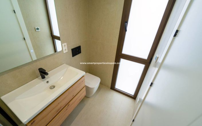 Image No.14-3 Bed Villa for sale