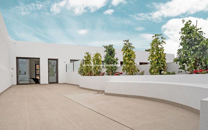 Image No.18-3 Bed Villa for sale