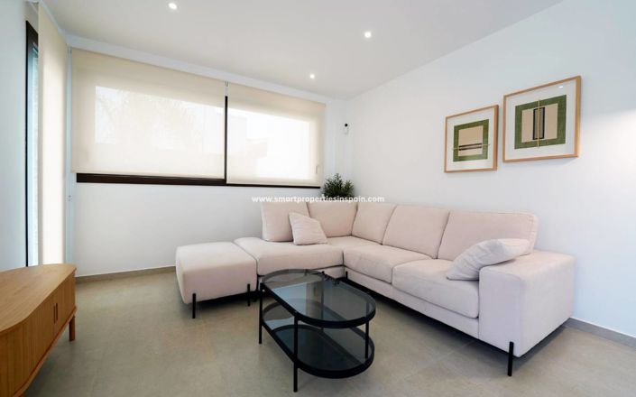 Image No.4-3 Bed Villa for sale