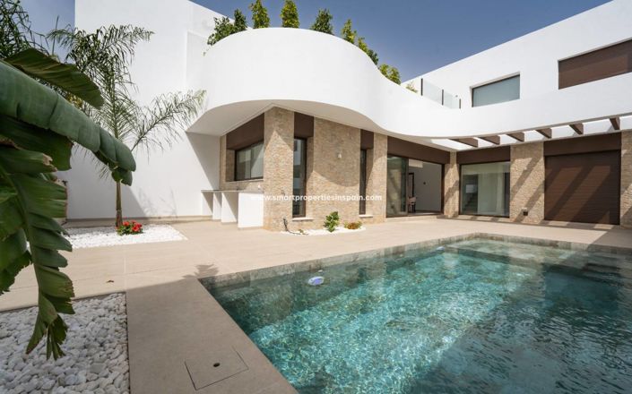 Image No.5-3 Bed Villa for sale