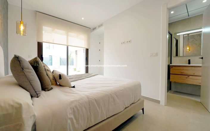 Image No.9-3 Bed Villa for sale