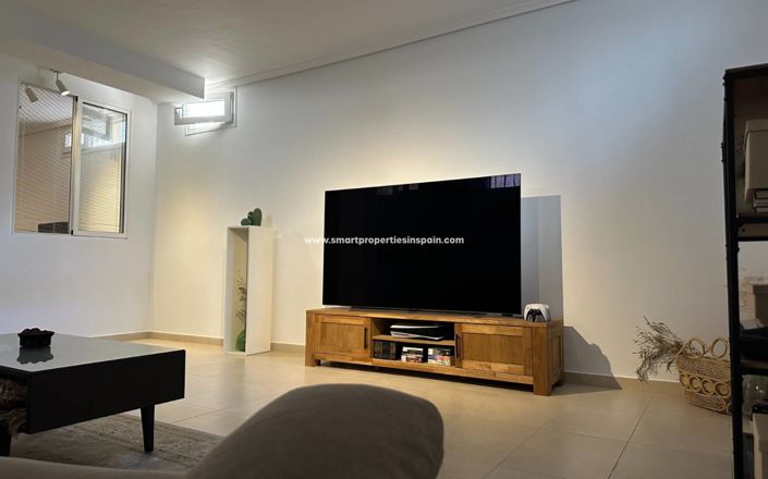 Image No.3-3 Bed Villa for sale