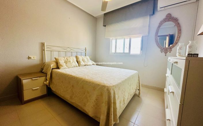 Image No.5-3 Bed Townhouse for sale