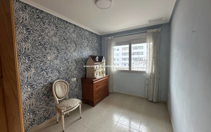 Image No.11-3 Bed Apartment for sale