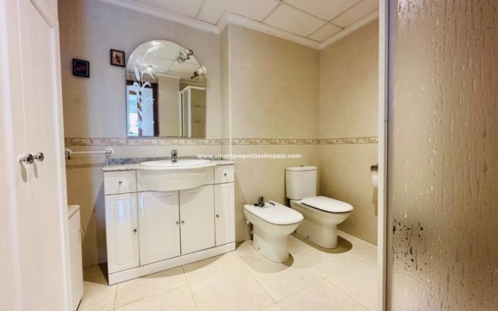 Image No.13-3 Bed Apartment for sale