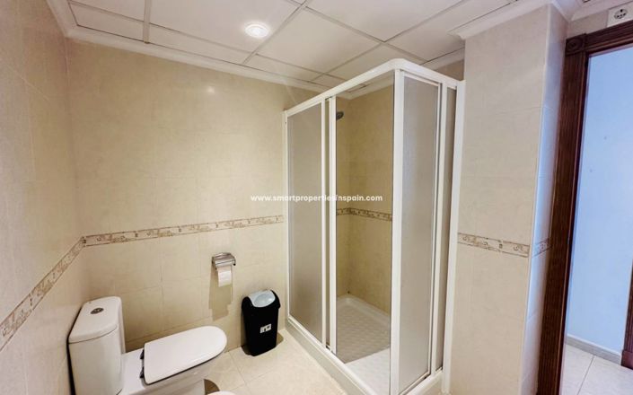 Image No.14-3 Bed Apartment for sale