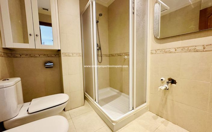 Image No.17-3 Bed Apartment for sale