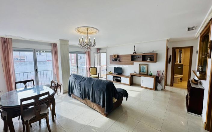 Image No.2-3 Bed Apartment for sale