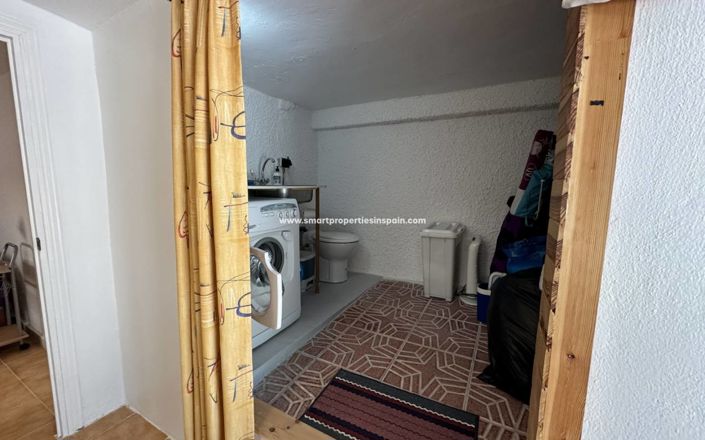 Image No.17-2 Bed Villa for sale