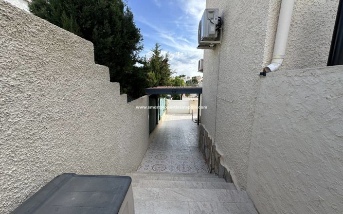 Image No.18-2 Bed Villa for sale