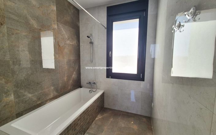 Image No.16-7 Bed Villa for sale