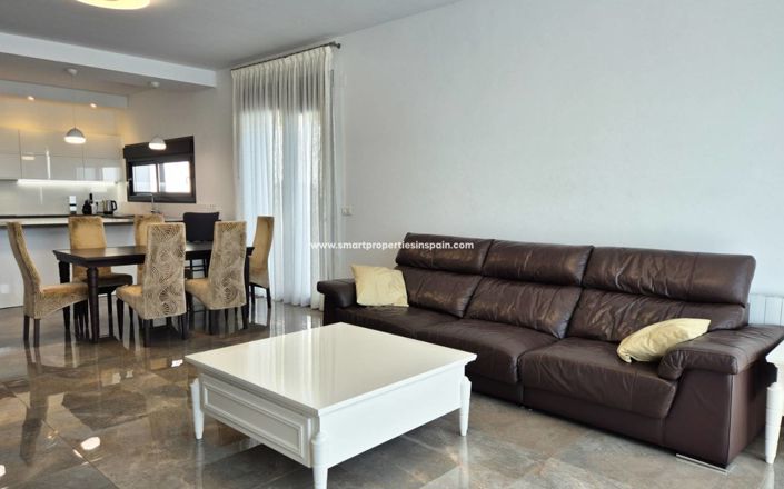 Image No.3-7 Bed Villa for sale