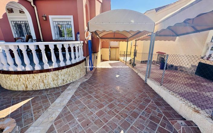 Image No.37-2 Bed Villa for sale