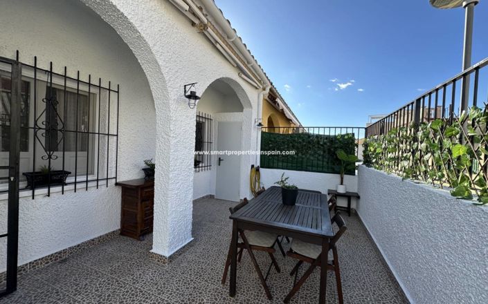 Image No.18-2 Bed Townhouse for sale