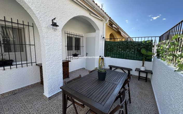 Image No.19-2 Bed Townhouse for sale