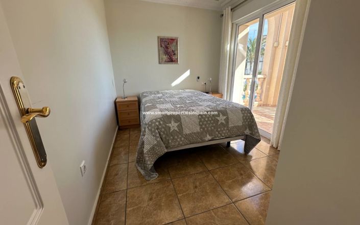 Image No.15-8 Bed Villa for sale