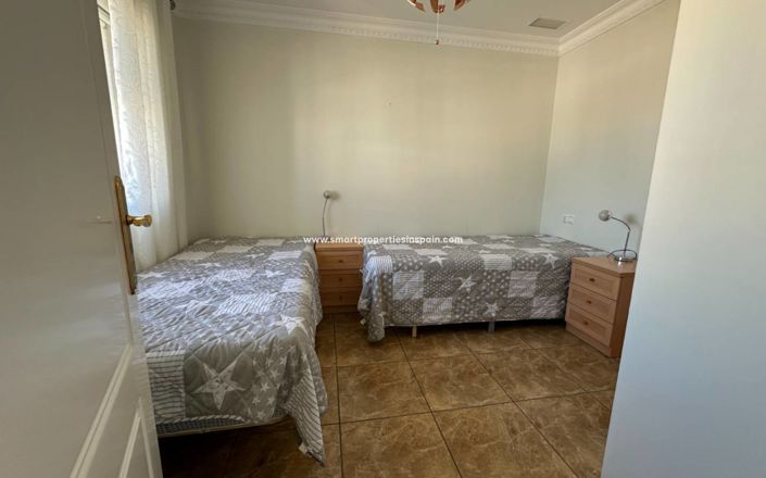 Image No.18-8 Bed Villa for sale