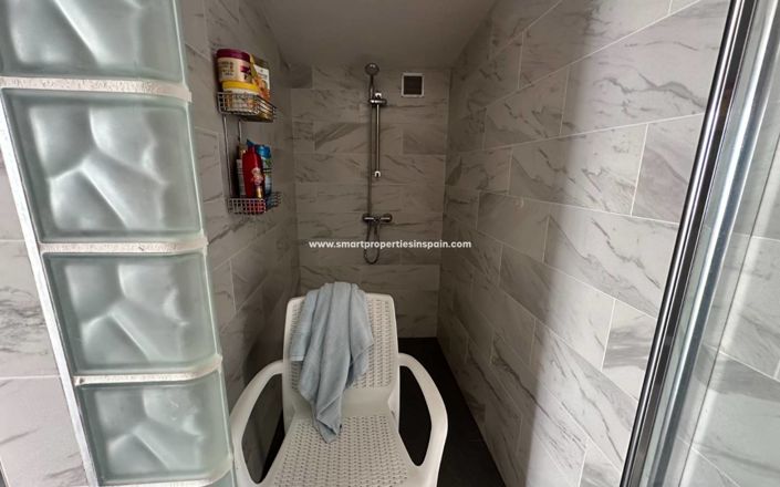 Image No.20-8 Bed Villa for sale