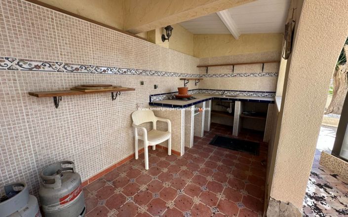 Image No.37-8 Bed Villa for sale