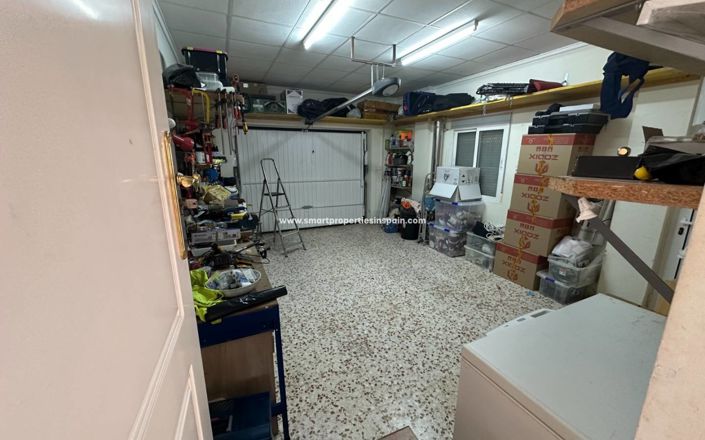 Image No.41-8 Bed Villa for sale