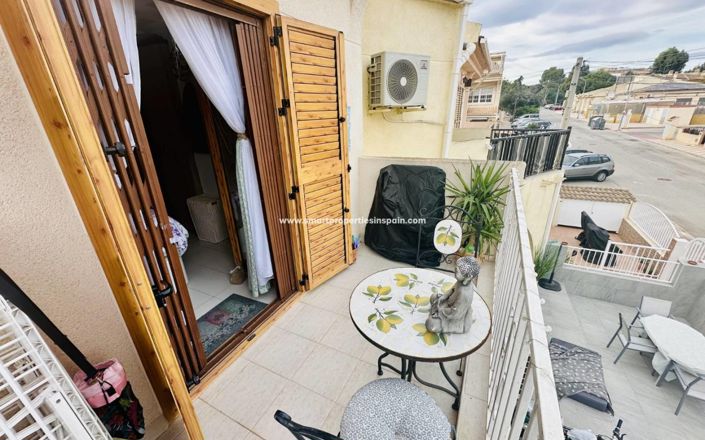 Image No.14-1 Bed Townhouse for sale