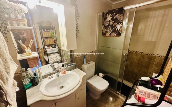 Image No.16-1 Bed Townhouse for sale