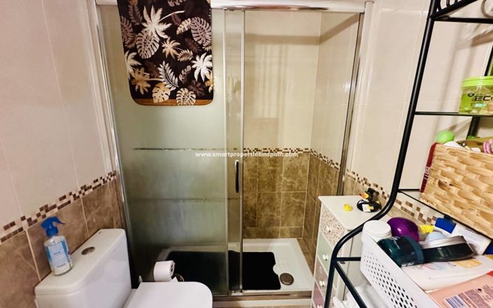 Image No.17-1 Bed Townhouse for sale