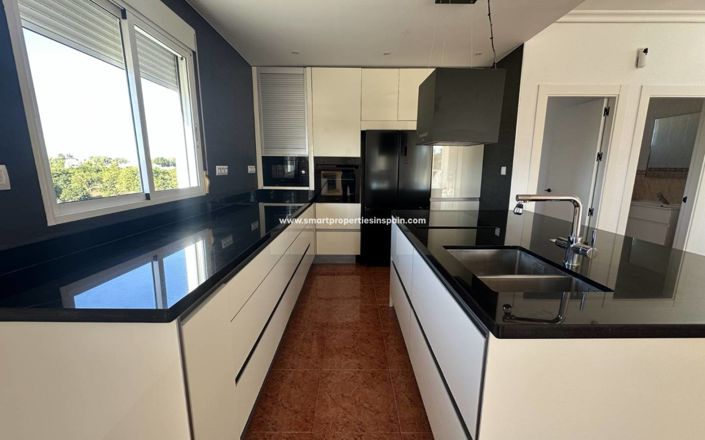 Image No.2-2 Bed Villa for sale