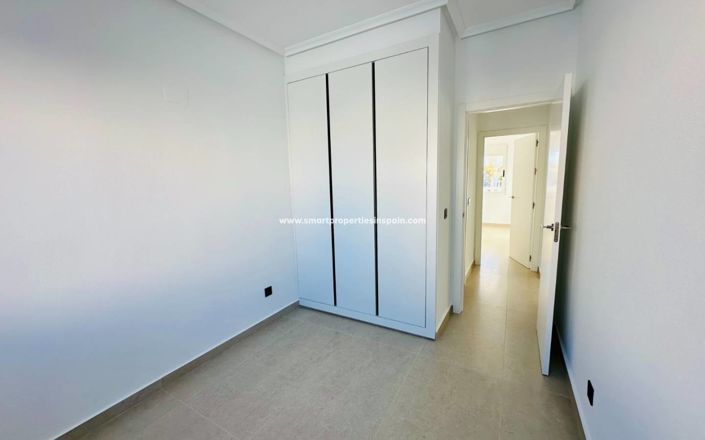 Image No.13-Villa de 2 chambres à vendre à Alicante