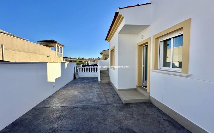 Image No.16-Villa de 2 chambres à vendre à Alicante